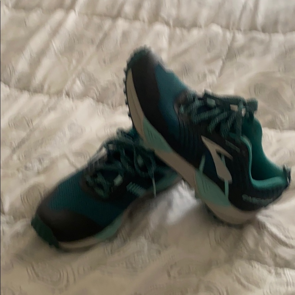 Running shoes